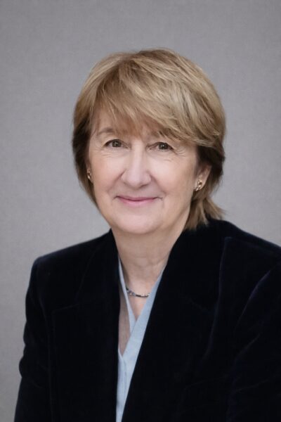 Sra. Cristina Montané